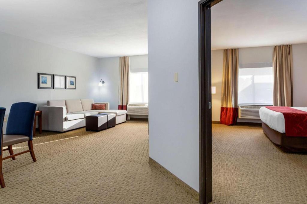 Comfort Suites La Porte Buitenkant foto